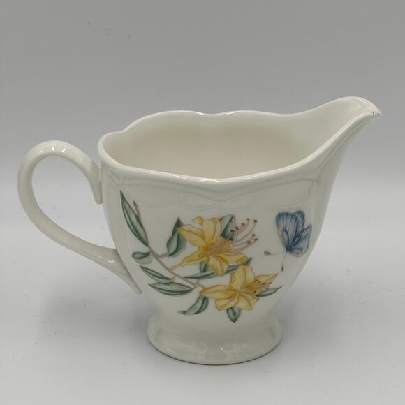 Lenox Butterfly Meadow by Louise Le Luyer Tea Service Creamer Porcelain - Picture 2 of 9